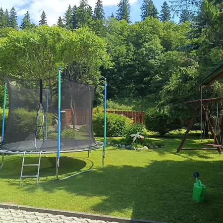 Spokojna Zagroda ゲストハウス ビャウィ・ドゥナイェツ